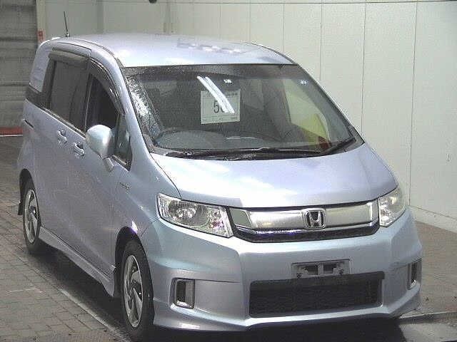 50 Honda Freed spike GP3 2014 г. (JU Fukushima)